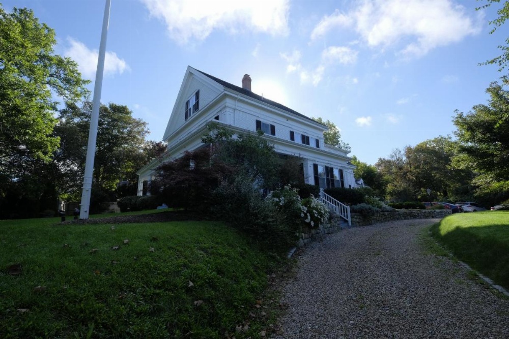 Liberty Hill Inn Image 21