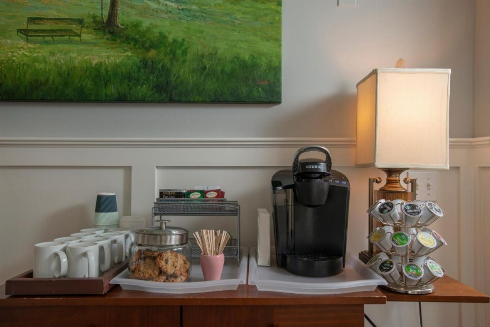 Liberty Hill Inn Image 38