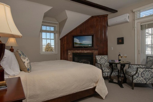 Liberty Hill Inn image 7